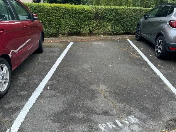 Place de parking Hay les roses
