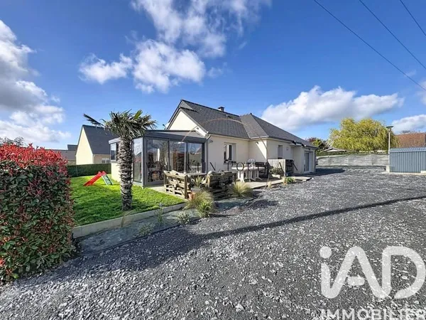Maison de plain-pied 6 pièces 110 m²