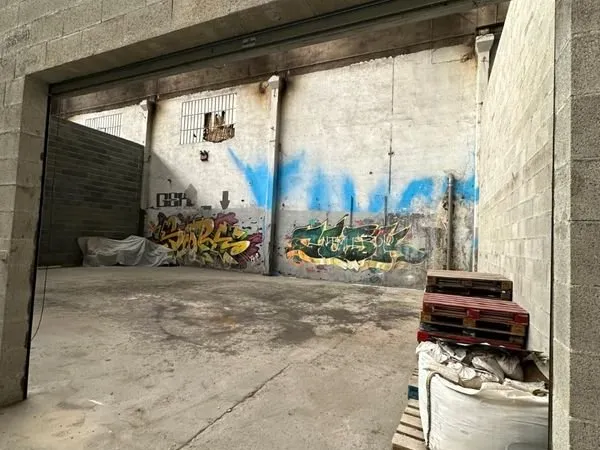 Location dépôt