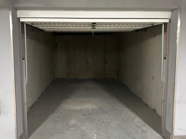 Garage fermer de 18m2