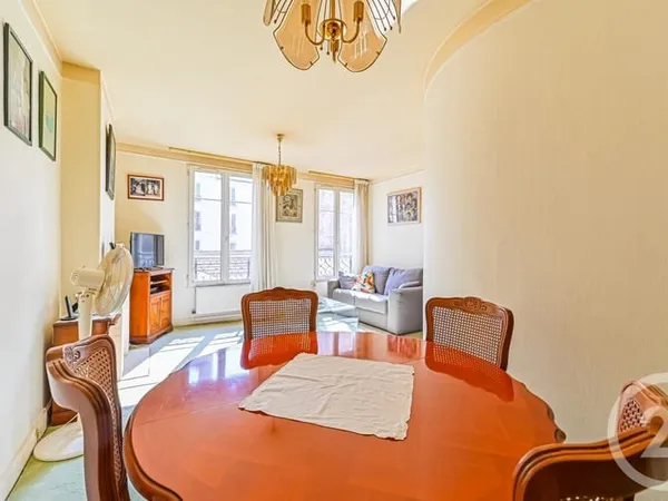 Appartement 3 pièces 55 m²