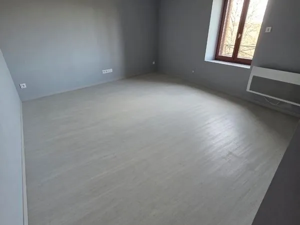 Appartement a louer, Aignan