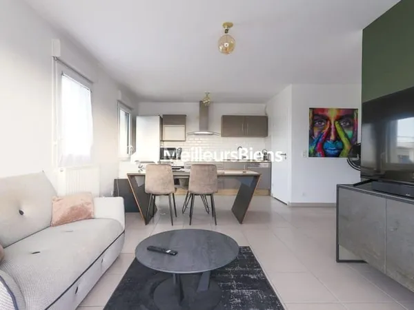 Bel appartement lumineux avec parking, proche commodités - Mérignac