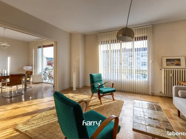 Appartement 3 pièces 85 m²