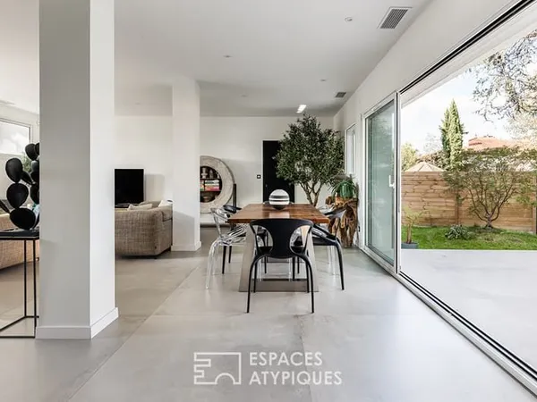 Maison d'exception au coeur de Brax avec piscine