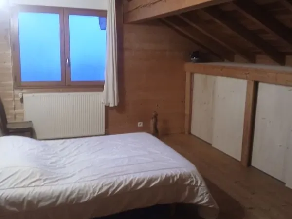 Chambre à louer dans maison