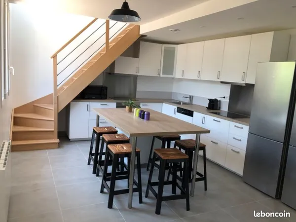 Chambre avec sdb et toilettes privatives dans une maison en colocation à Palaiseau