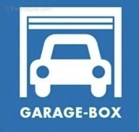 Box de stockage 12 m²