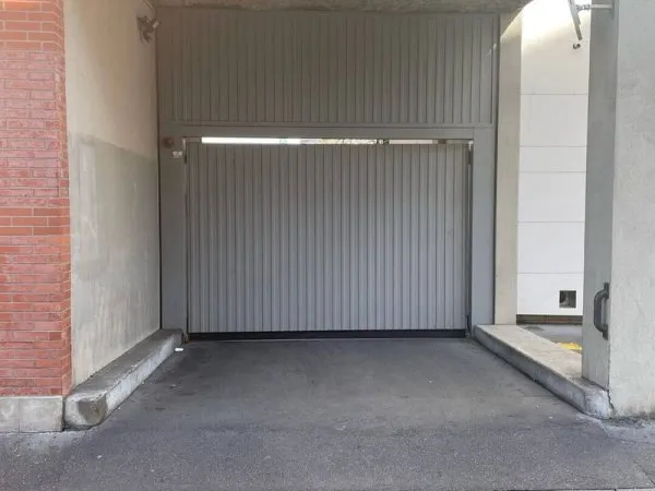 Parking 12 m²