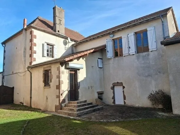 Achat : Maison Le Donjon (03130)