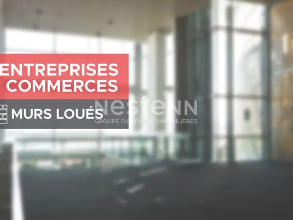 MURS COMMERCIAUX OCCUPES