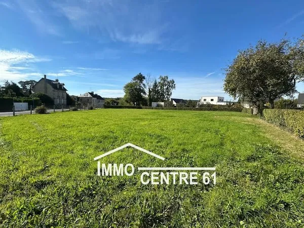 Terrain 1311 m²