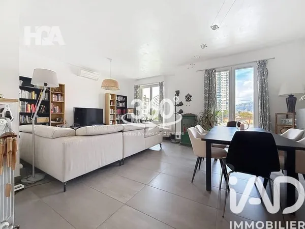 Appartement 5 pièces 97 m²