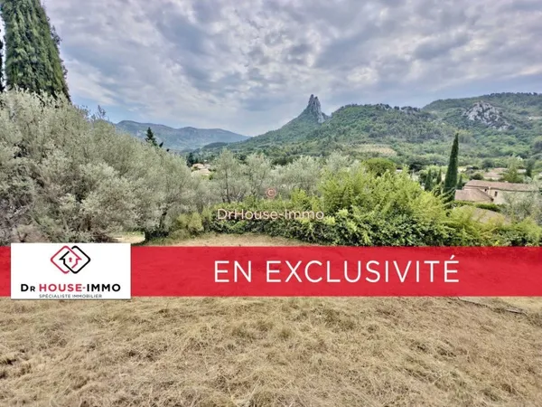 Terrain constructible 1060 m²