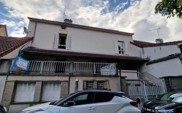 Maison 7 pièces 196 m²