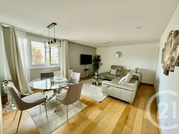 Appartement 4 pièces 80 m²