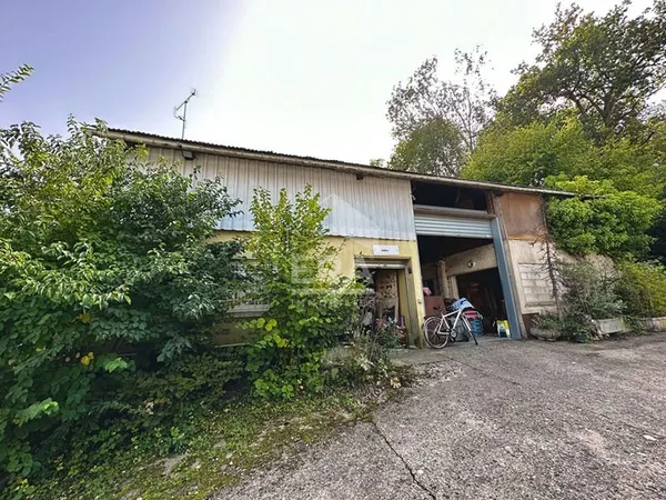 Entrepôt à vendre à Saint-Pierre-lès-Nemours - Opportunité à saisir !