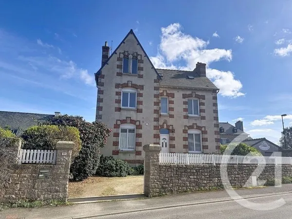 Maison 8 pièces 164 m²