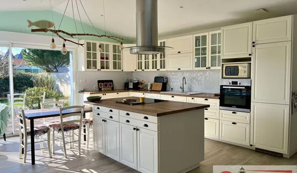 Maison 5 pièces 150 m²