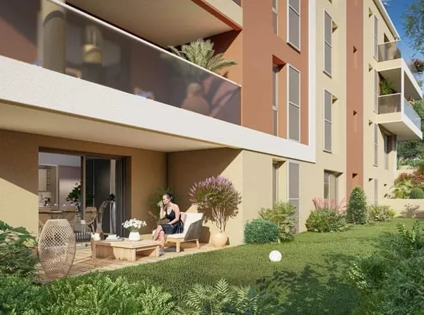 Saint-Raphaël, Appartement 3 pièces jardin avec cave & parking intérieur