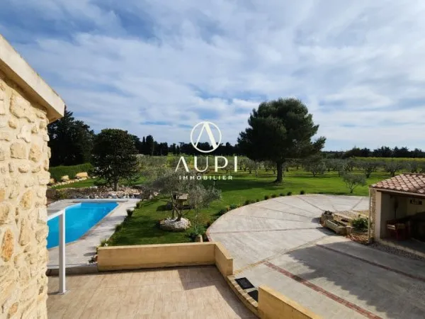 Maison 7 pièces 200 m²