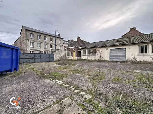 Terrain 1387 m²