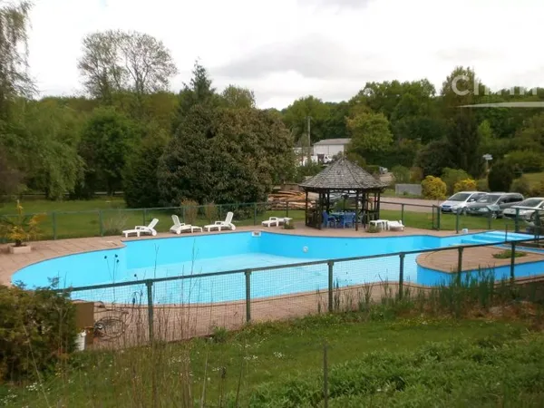 A VENDRE  Propriété  364m²