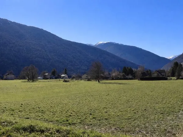 À vendre - Terrain à bâtir de 1921m2 - Montauban de Luchon