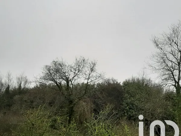 Terrain 3358 m²