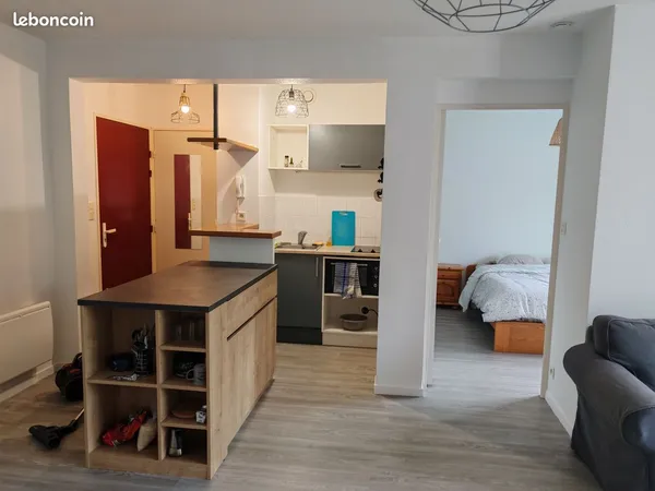 T2 meublé + parking proche Fac