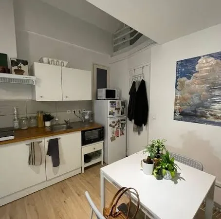 Studio 1 pièce 24 m²