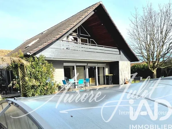Maison 8 pièces 187 m²