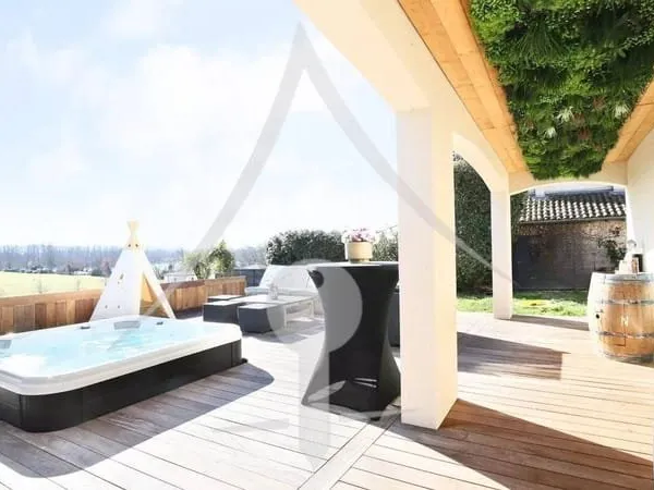 Maison 5 pièces 130 m²