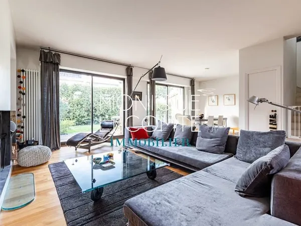 BORDEAUX - LE BOUSCAT - PARC BORDELAIS - ECHOPPE 178 M2 - 4 CHAMBRES - JARDIN - GARAGE