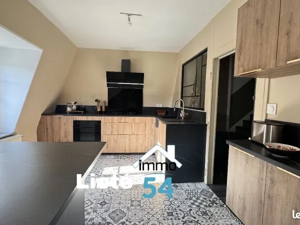 Appartement 5 pièces 131 m²