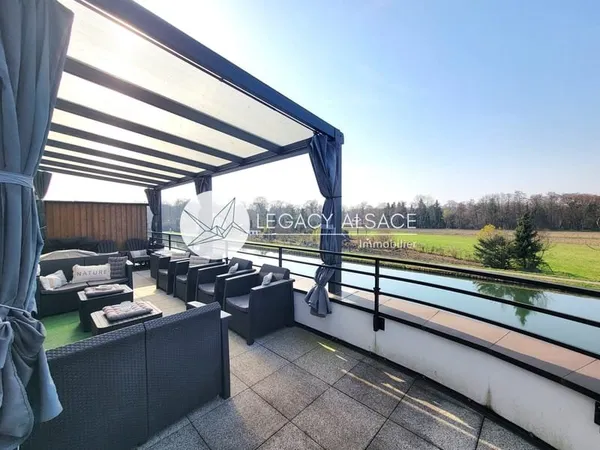 APPARTEMENT T3 - 90M2 - AVEC TERRASSE DE 77M2, GARAGE, CAVE