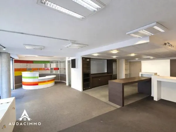 Loft 3 pièces 127 m²