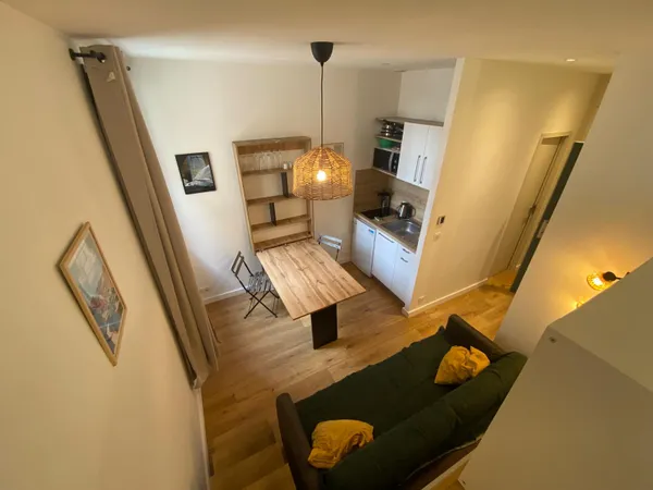 Loue studio Marseille Endoume Corniche 20m²