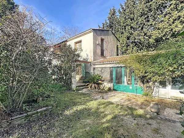 Maison 9 pièces 219 m²