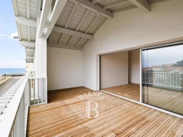 CAPBRETON, APPARTEMENT NEUF AU COEUR DU TRIANGLE D'OR
