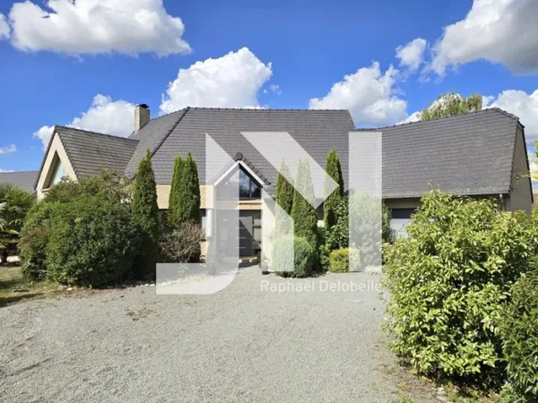 Maison 9 pièces 200 m²