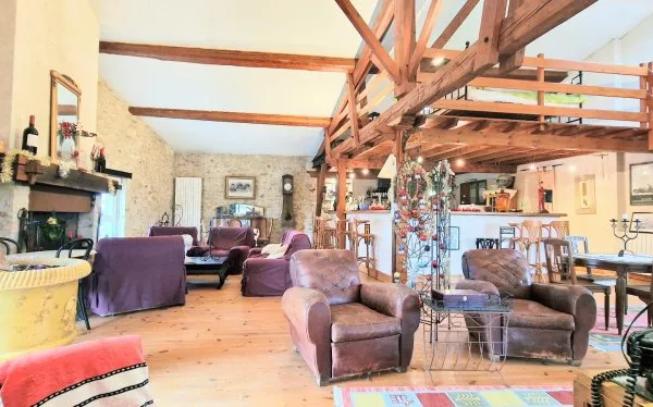 Maison 3 pièces 161 m²