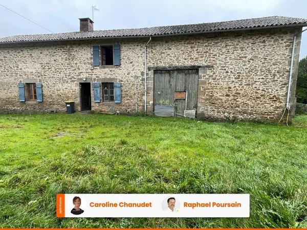 Corps de ferme à rénover avec 9511 m2 de terrain