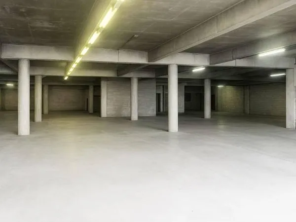 Local d'activité 2995 m²