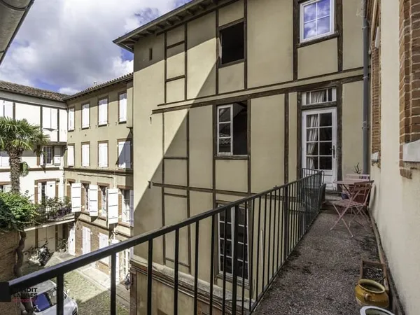 Proximité Capitole Appartement de type 6 de 168m2 avec balco