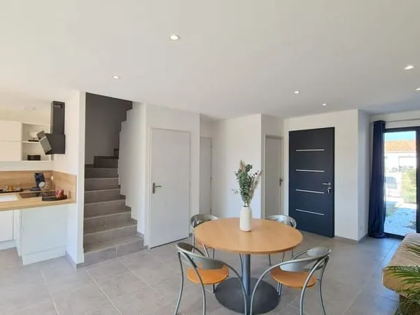 Maison Montelimar 4 pièce(s) 89.05 m2