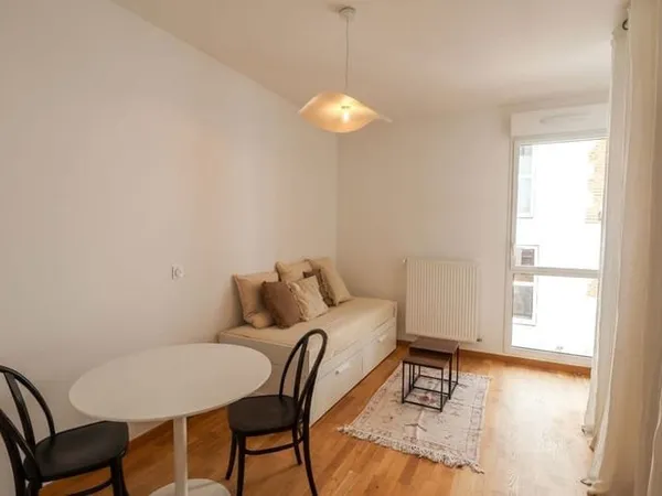Studio 1 pièce 22 m²