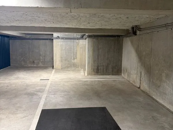 Parking/box ROUEN