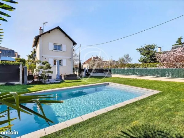 Maison 5 pièces 170 m²