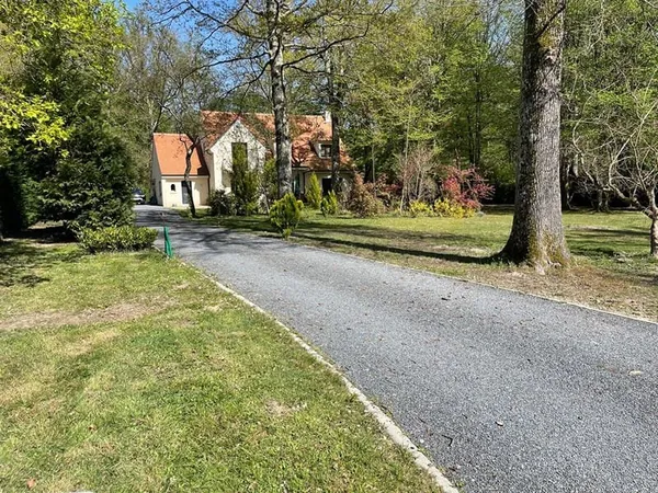 Maison 8 pièces 190 m²